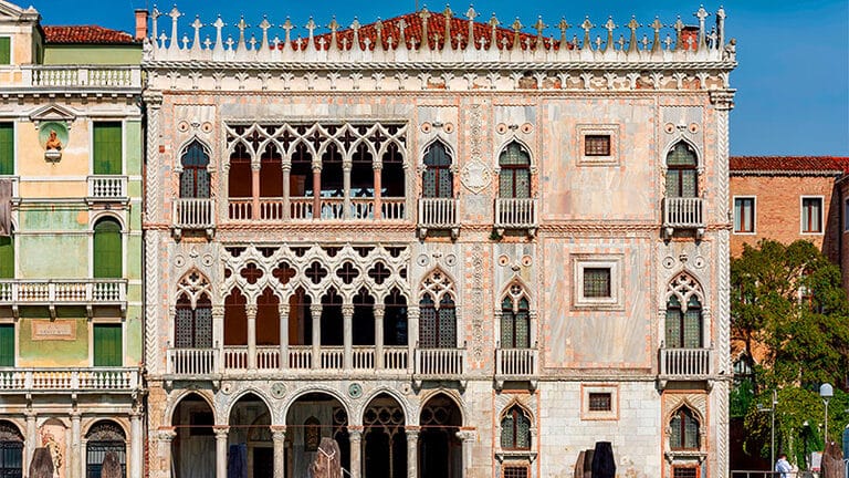 Palais Ca’ d’Oro Venise vue extérieure avec architecture gothique et musée d’art Franchetti