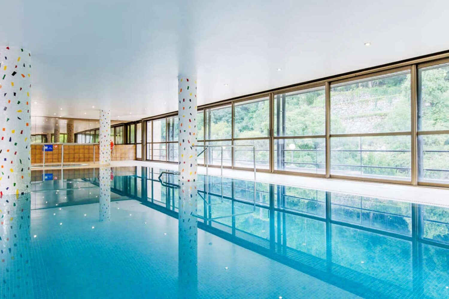 Séjour de 4 jours et 3 nuits à Andorre-la-Vieille en hôtel 4 étoiles avec demi-pension et découverte de la Principauté d’Andorre