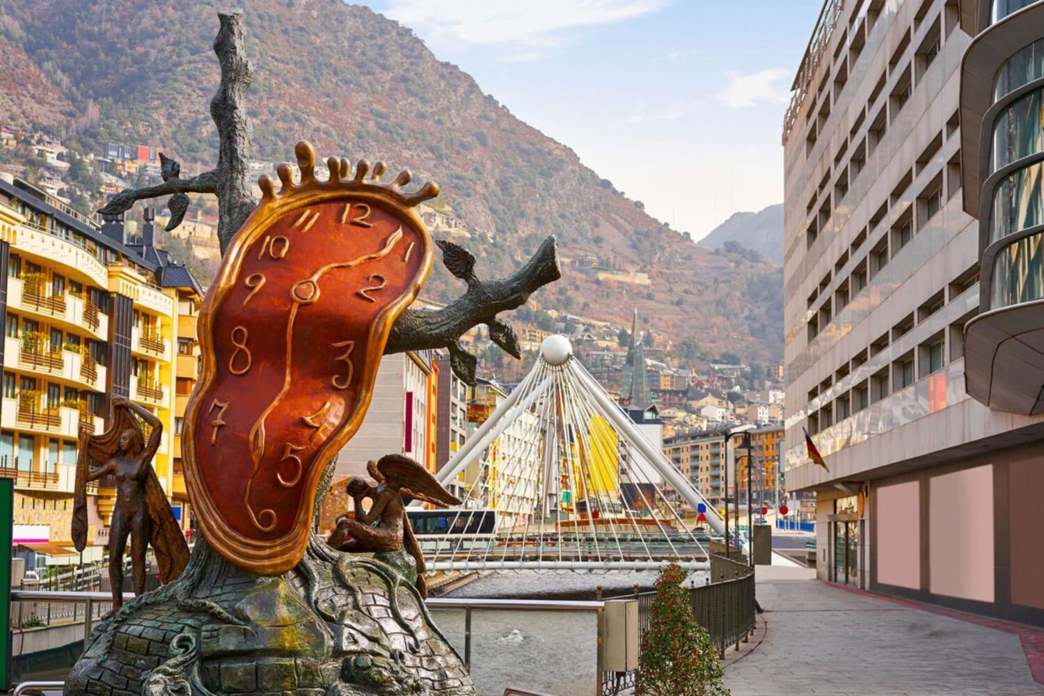Séjour de 4 jours et 3 nuits à Andorre-la-Vieille en hôtel 4 étoiles avec demi-pension et découverte de la Principauté d’Andorre